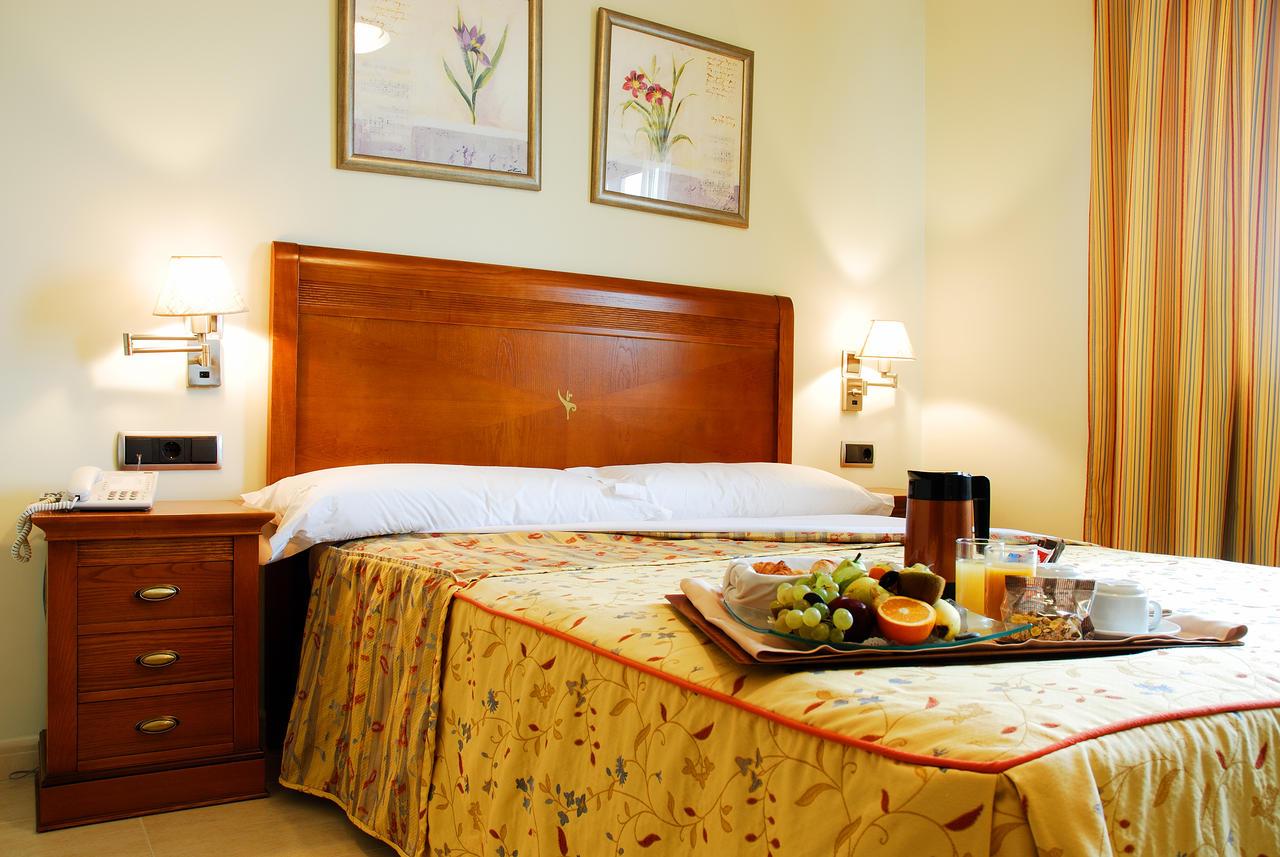 Daniya Denia Spa & Business 4* Exteriör bild