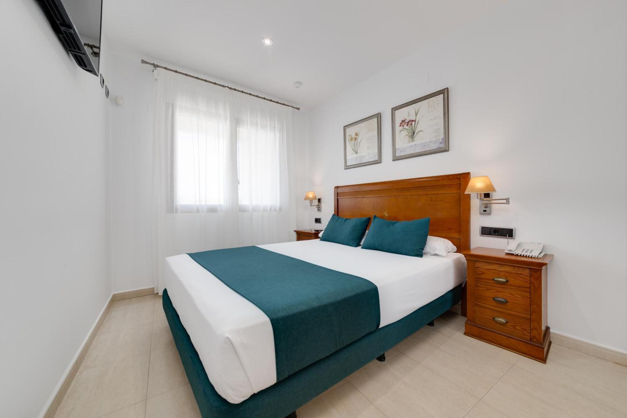 Daniya Denia Spa & Business 4* Exteriör bild