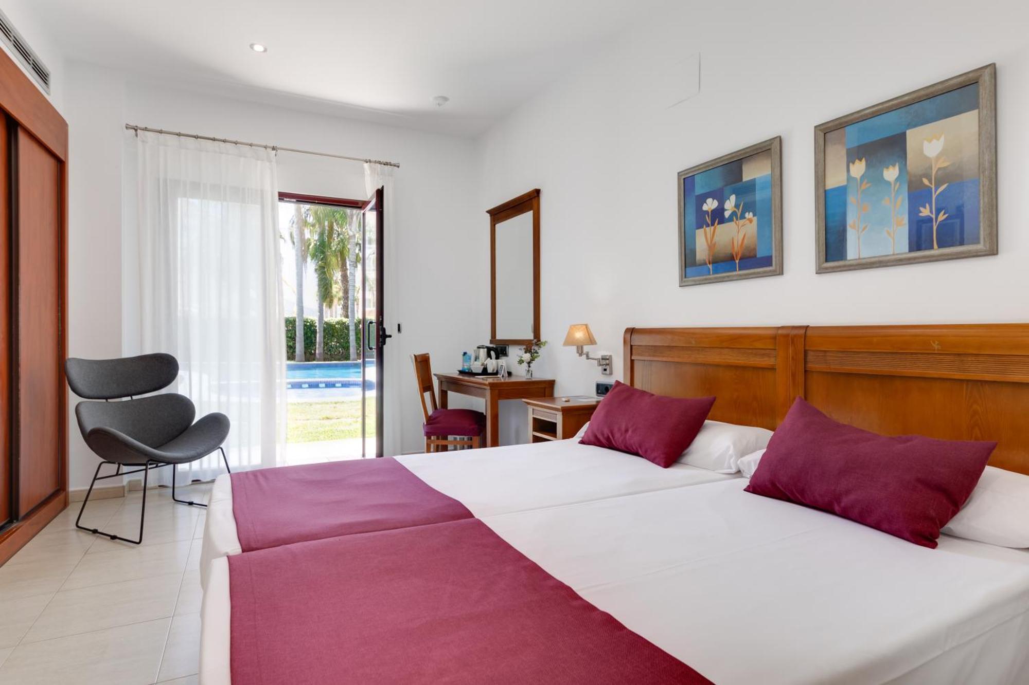 Daniya Denia Spa & Business 4* Exteriör bild